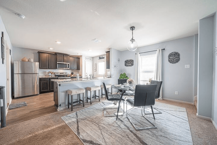 San Antonio House: 11922 Lake Parker