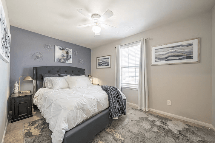 San Antonio House: 11922 Lake Parker