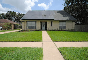 Katy House: 719 Park Knoll Ln,