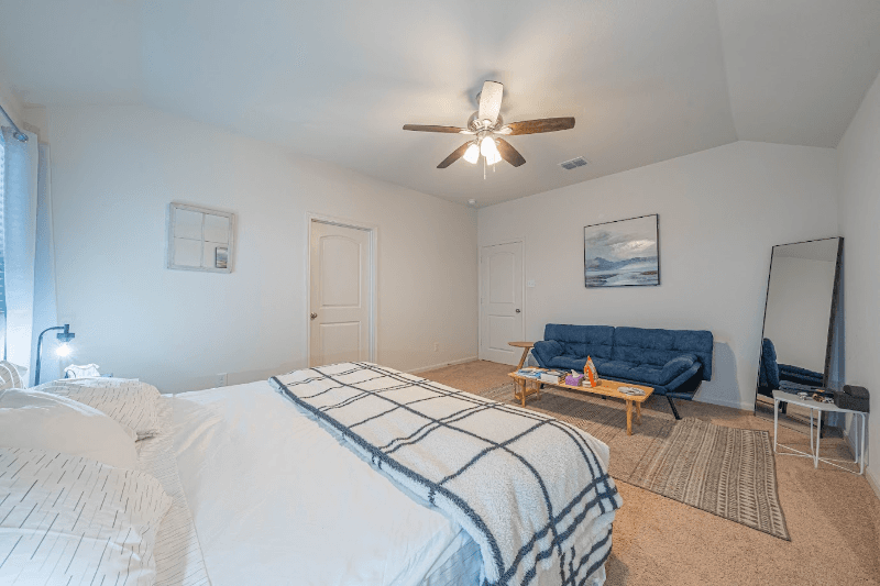 San Antonio House: 7216 Jebson Pass