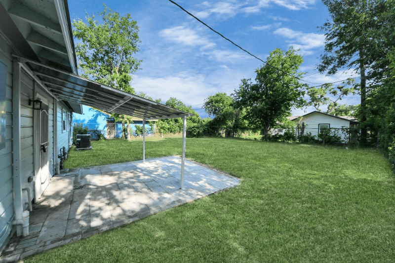 Houston House: 4918 perry St