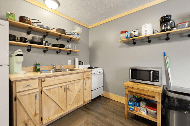 Nancy Condo: 81 Lees Ford Dock Rd