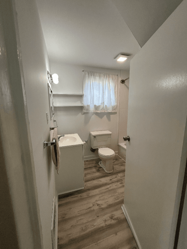 New Rochelle Apartment: 30 Treno St