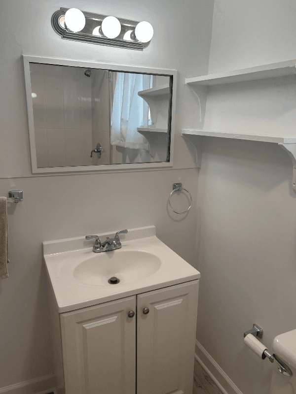 New Rochelle Apartment: 30 Treno St