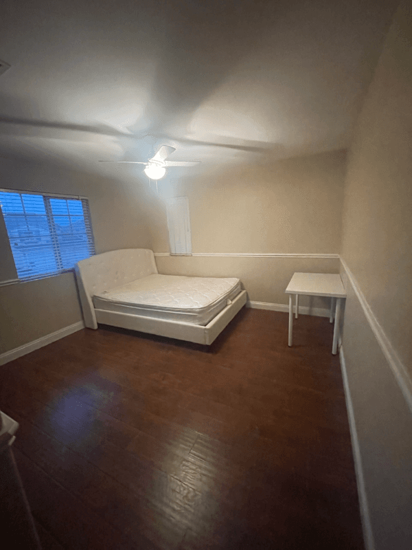 Eastvale Single Room: 14584 sleepy creek dr