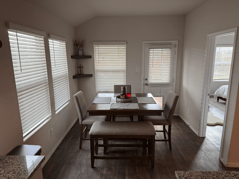 Seguin House: 764 Armadillo Dr