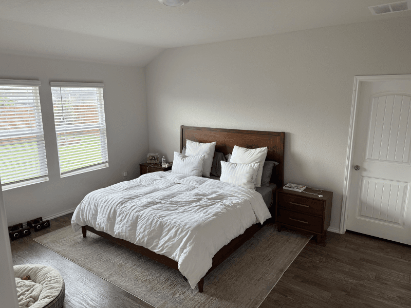 Seguin House: 764 Armadillo Dr