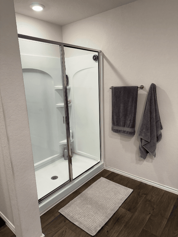 Seguin House: 764 Armadillo Dr