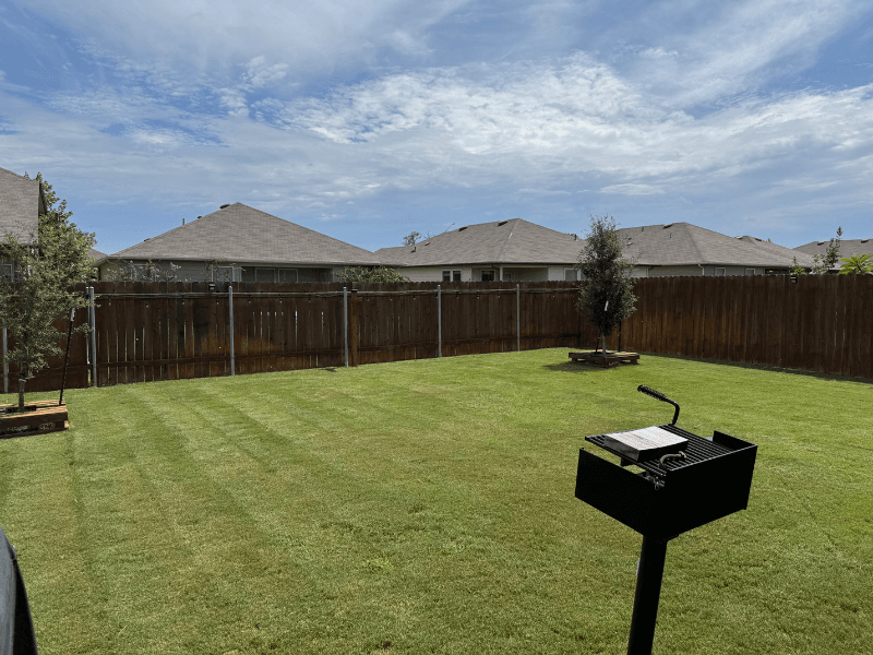 Seguin House: 764 Armadillo Dr