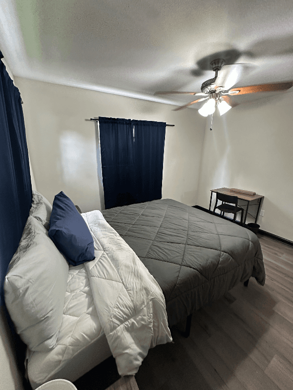 Orlando Single Room: 8328 Cristobal Circle