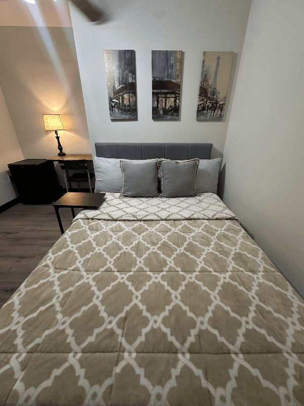 Orlando Single Room: 8328 Cristobal Circle