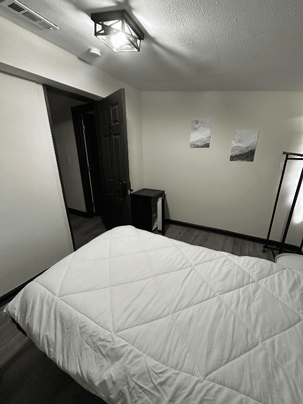 Orlando Single Room: 8328 Cristobal Circle