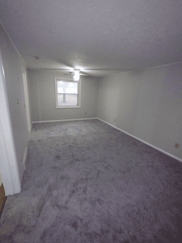 Akron Townhome: 1085 Catskill Drive