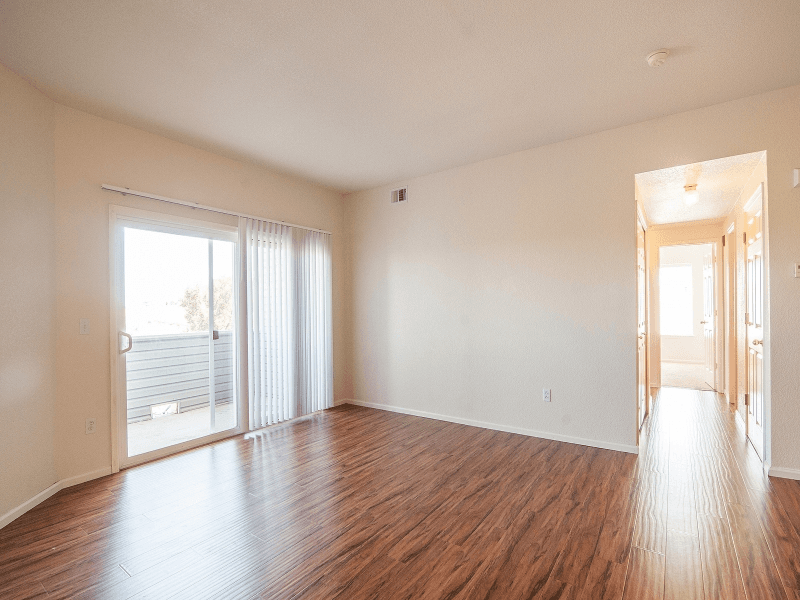 Aurora Condo: 905 S Zeno Way