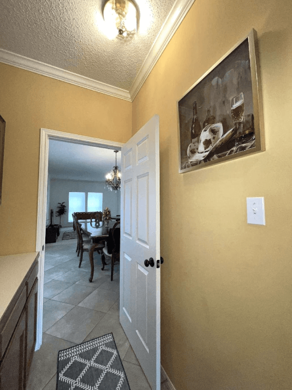 Austin House: 11304 Nutwood Cove