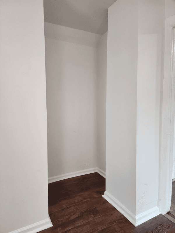 Meriden Apartment: 129 Willow St, Meriden CT