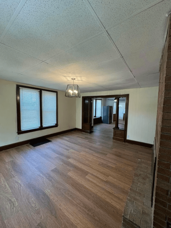 Columbus Multiplex: 2542 Steele Ave