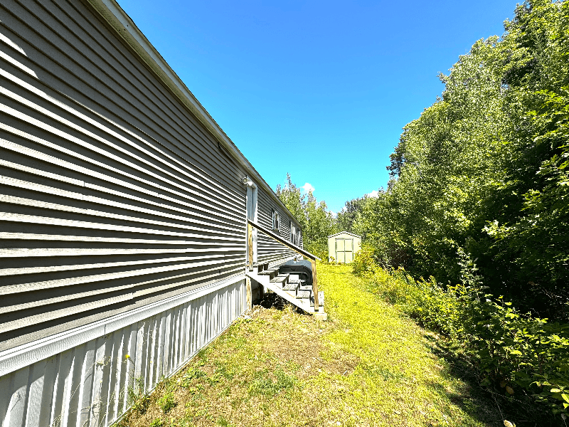 Kenduskeag House: 19 Maple Lane