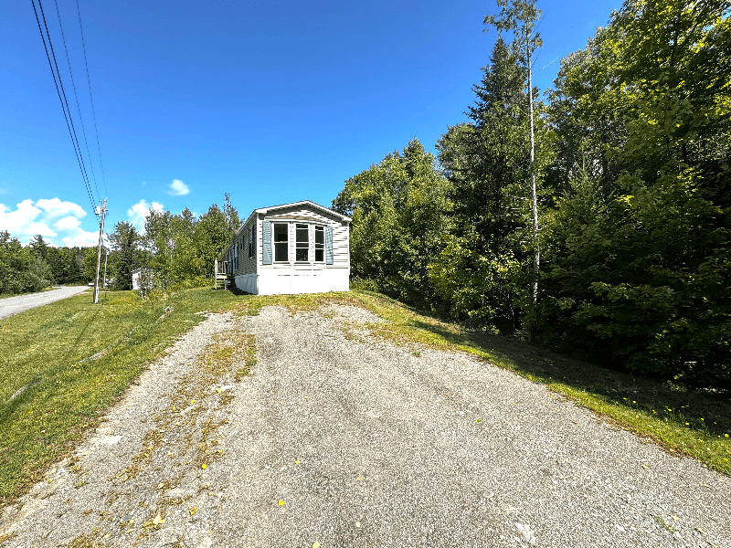 Kenduskeag House: 19 Maple Lane