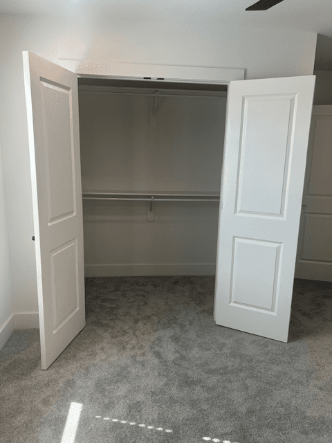 Springdale House: 4750 Cowboy St