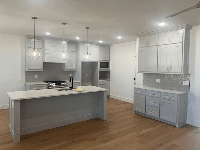 Springdale House: 4750 Cowboy St