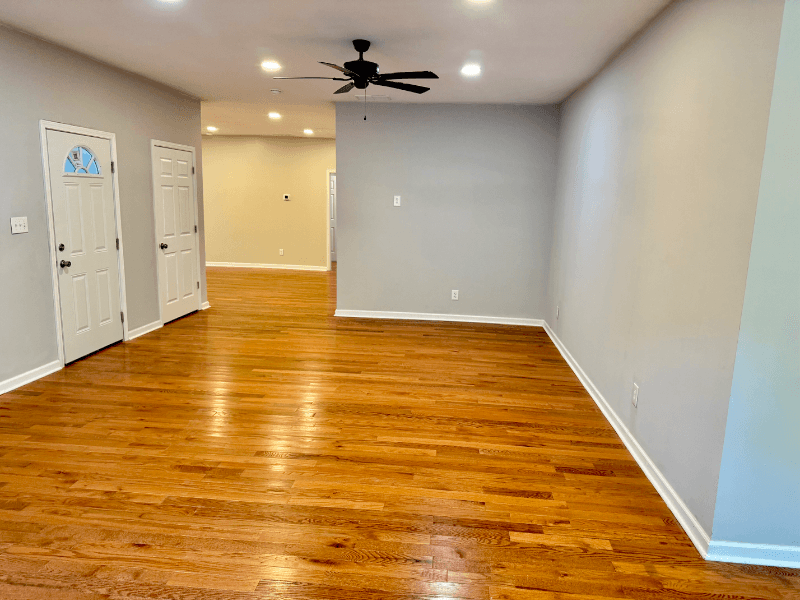 Fairburn House: 557 Handyman Ct