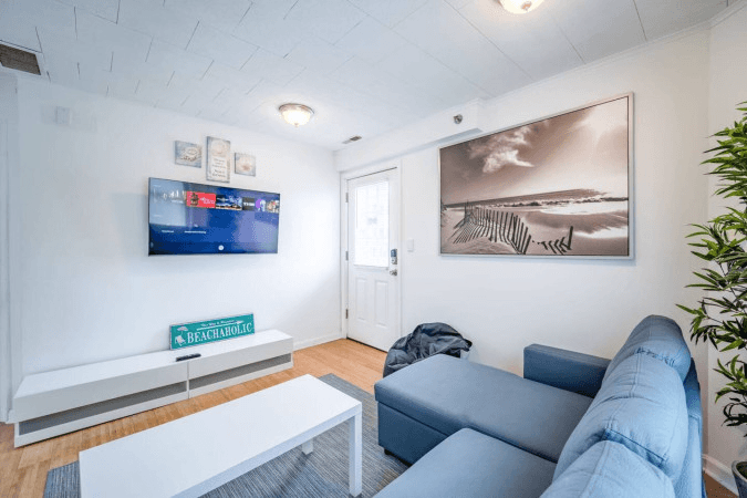 Ocean City Apartment: 7200 Coastal Hwy