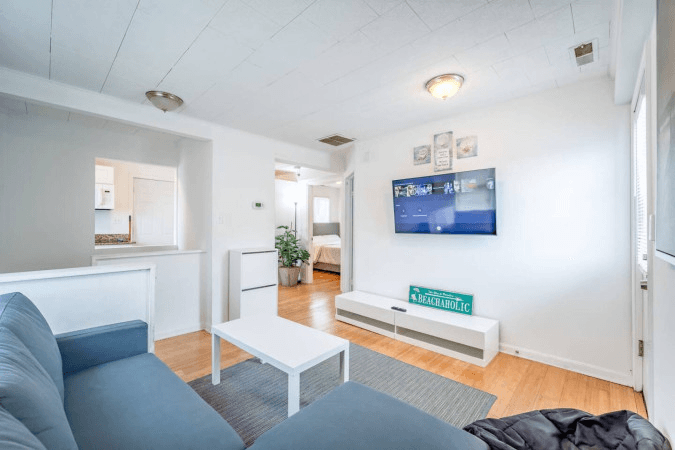 Ocean City Apartment: 7200 Coastal Hwy