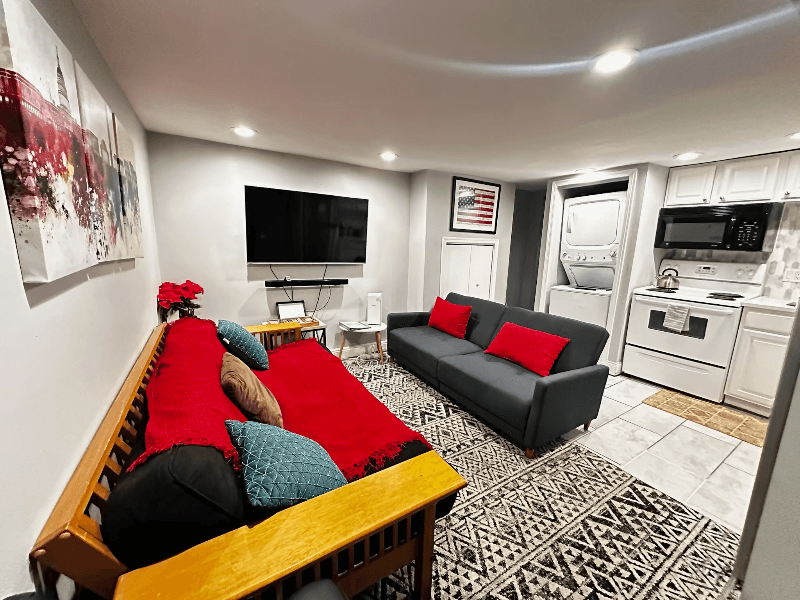 Washington Townhome: 609 P street NW