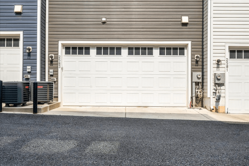 Frederick Townhome: 2583 Grangemill Ln