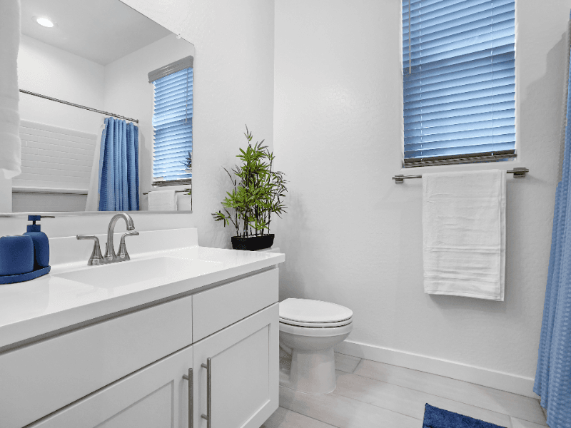 Laveen House: 11343 S 50th Ave