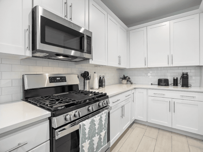 Laveen House: 11343 S 50th Ave