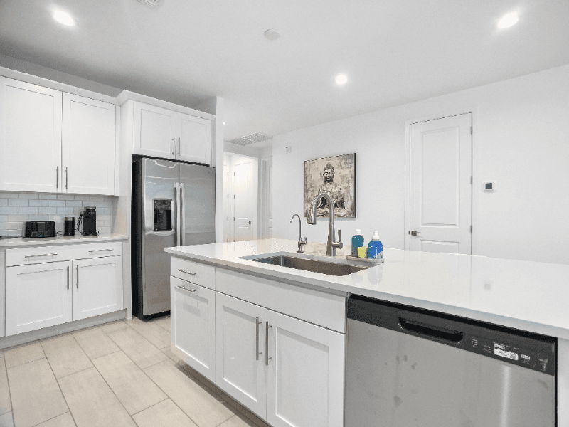 Laveen House: 11343 S 50th Ave