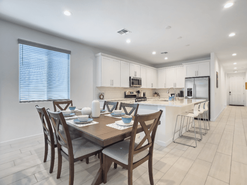 Laveen House: 11343 S 50th Ave