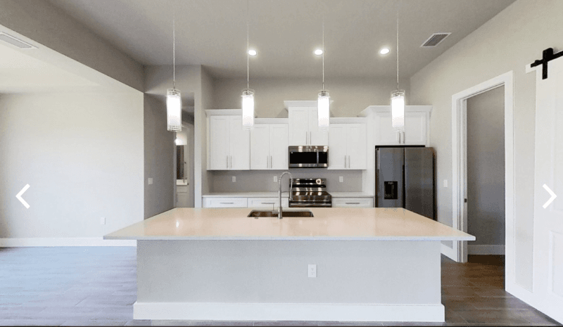 LEHIGH ACRES House: 2909 39TH ST SW