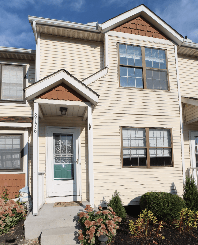Westerville Condo: 8176 Rochester Way