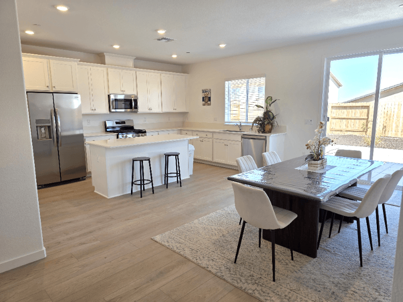 Rancho Cordova Single Room: 12663 Snowy Owl Way