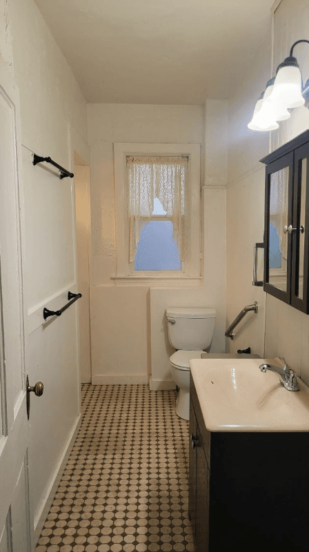 Colorado Springs House: 1421 N. Corona