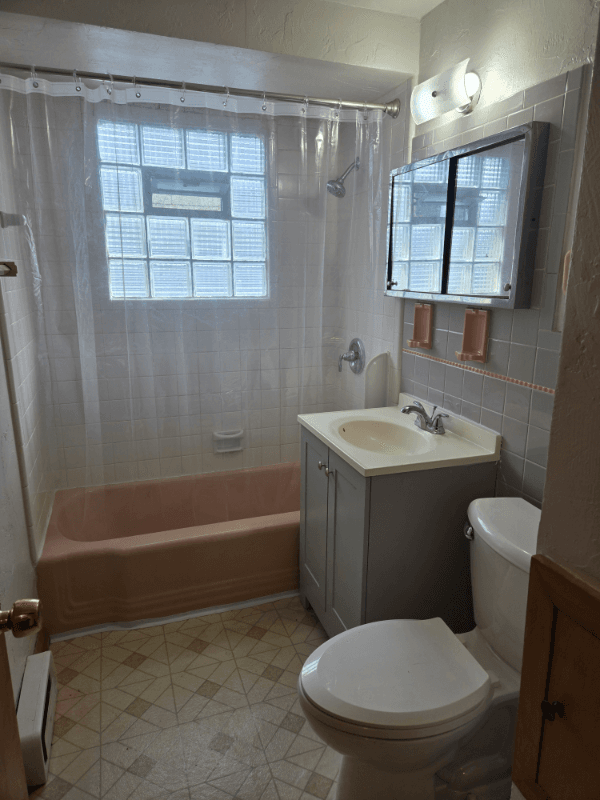 Milwaukee Multiplex: 2759 N 57th St #2761