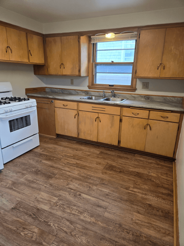 Milwaukee Multiplex: 2759 N 57th St #2761
