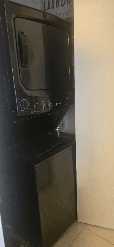 MIAMI Condo: 900 NE 209 TERRACE