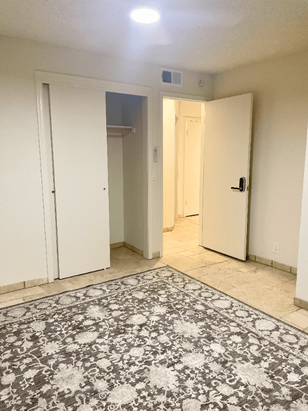 Peoria Single Room: 12340 N 72nd Dr