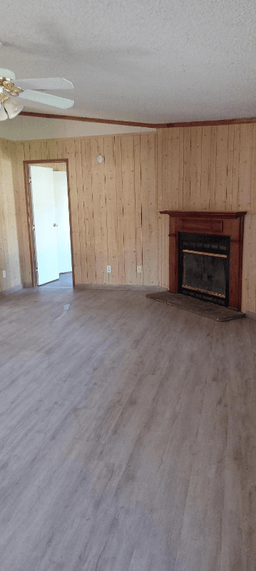 BELTON House: 3441 BRIANA DR