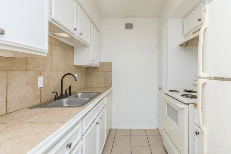 Corpus Christi Apartment: 4645 ocean dr