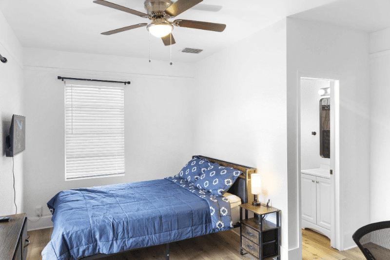 Lakeland Single Room: 518 N Ohio Ave