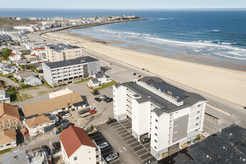 Hampton Condo: 315 Ocean Boulevard