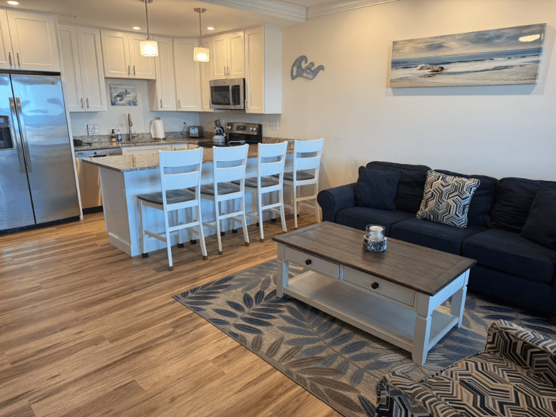 Hampton Condo: 315 Ocean Boulevard
