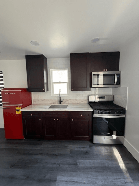 santa maria Multiplex: 823 e cypress street