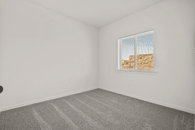 El Paso House: 12886 Woolstone
