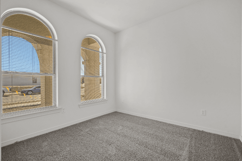 El Paso House: 12886 Woolstone
